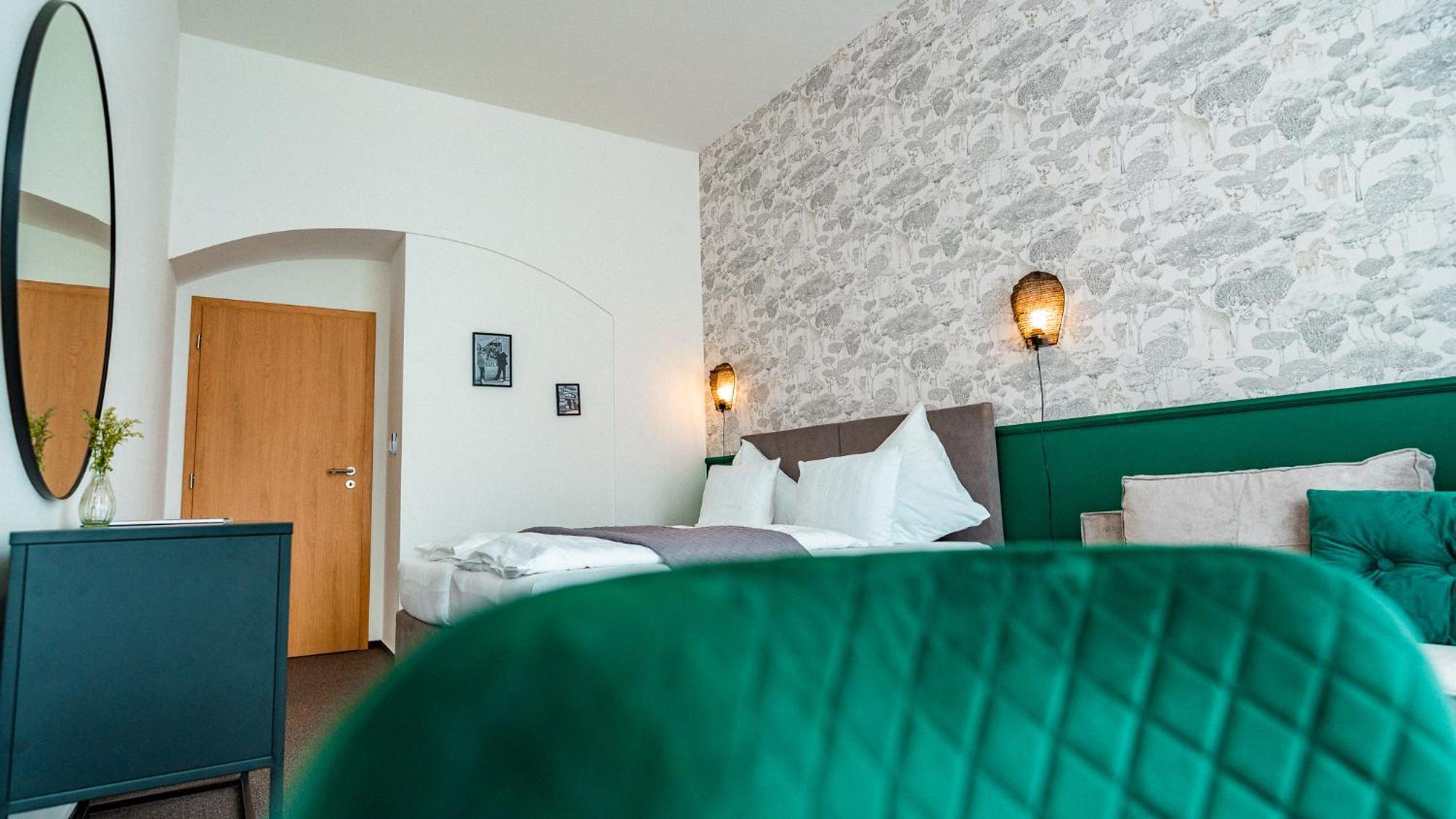House Hotel Hradec Kralove Exterior photo