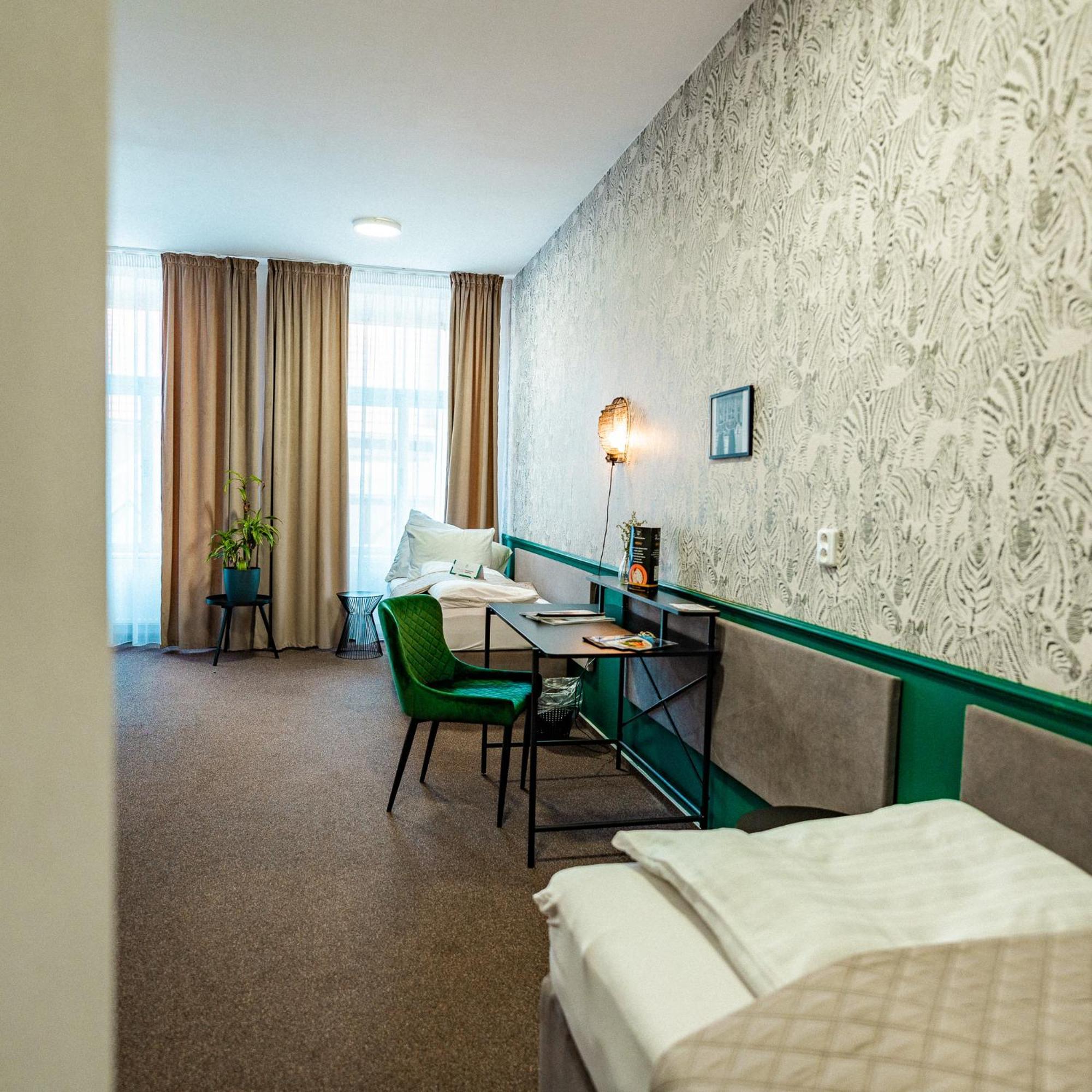 House Hotel Hradec Kralove Exterior photo